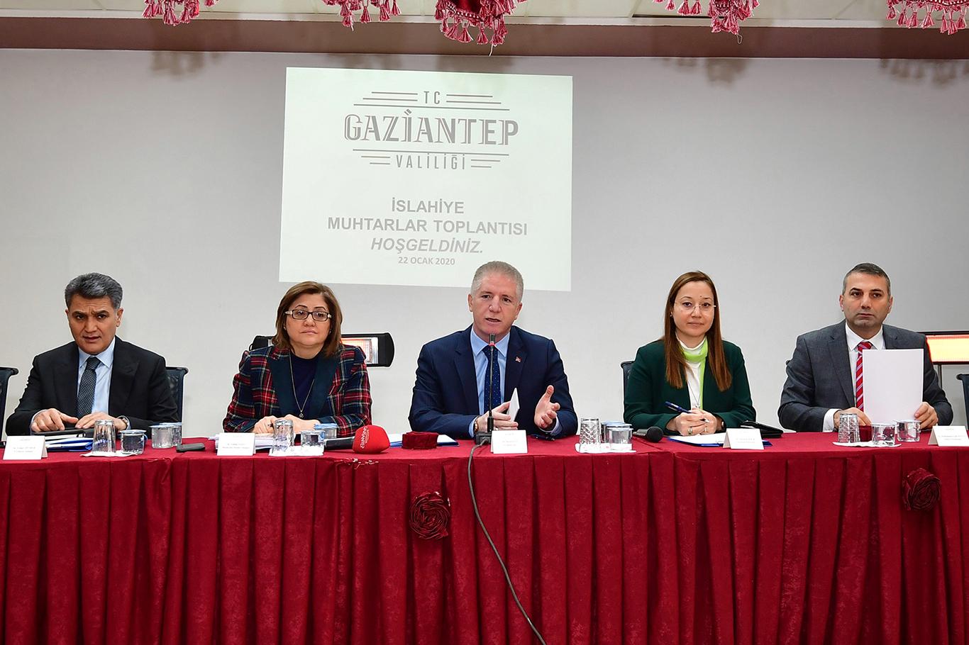 Gaziantep Valisi Gül “Yesemek ve Tilmen Höyük’ün” dünyaya tanıtılacağını söyledi Gaziantep Valisi Gül “Yesemek ve Tilmen Höyük’ün” dünyaya tanıtılacağını söyledi